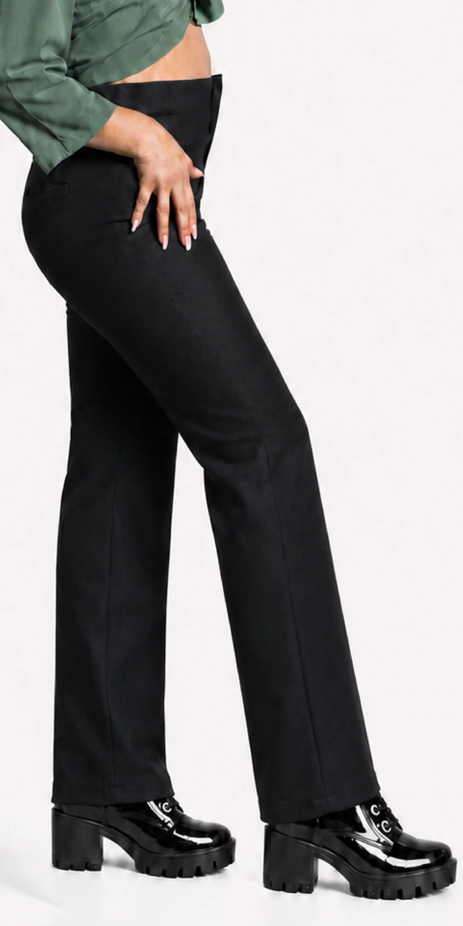 Pantalón Marlene vista 4